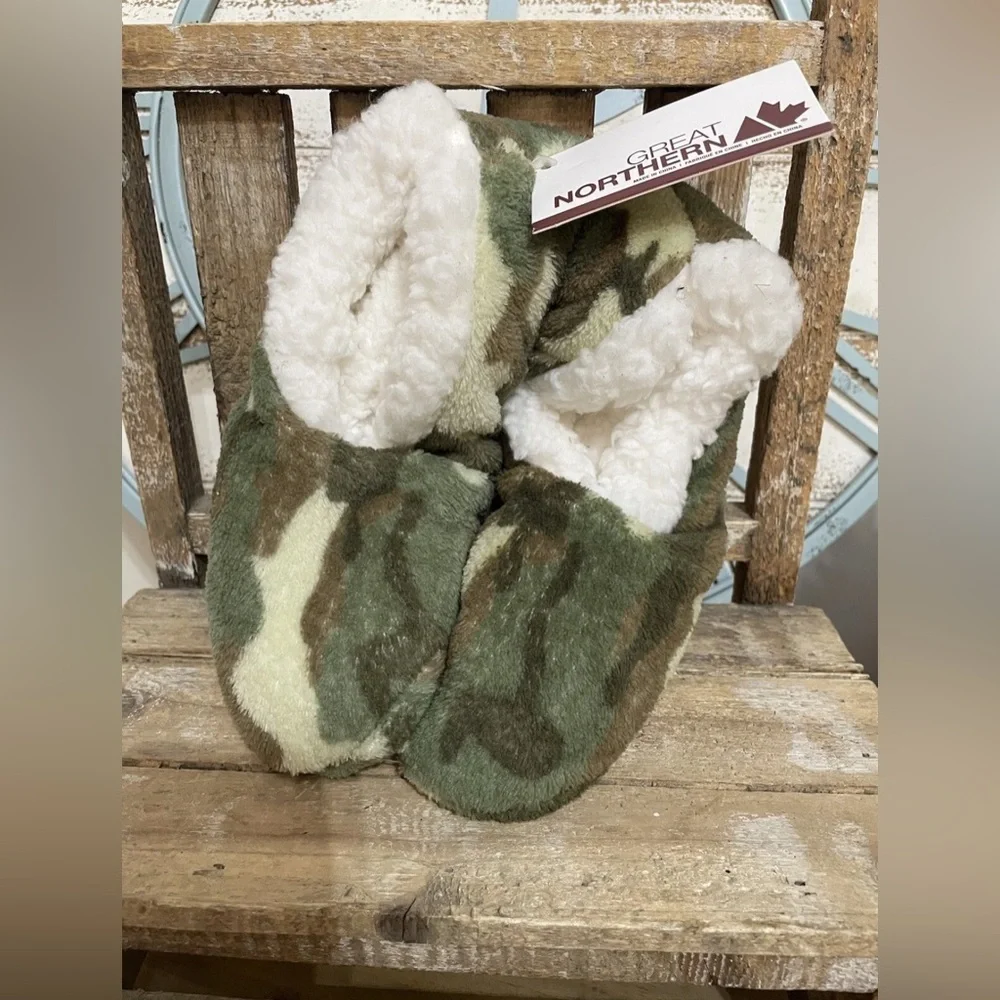 Great Northern Knit Slipper Socks w/ Non-Slip Grippers for Adults/Youth - Camo